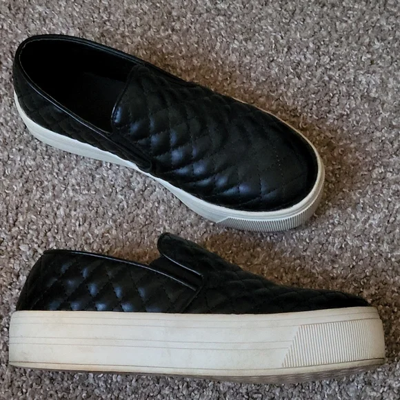 Platform - Picture 3 of 4